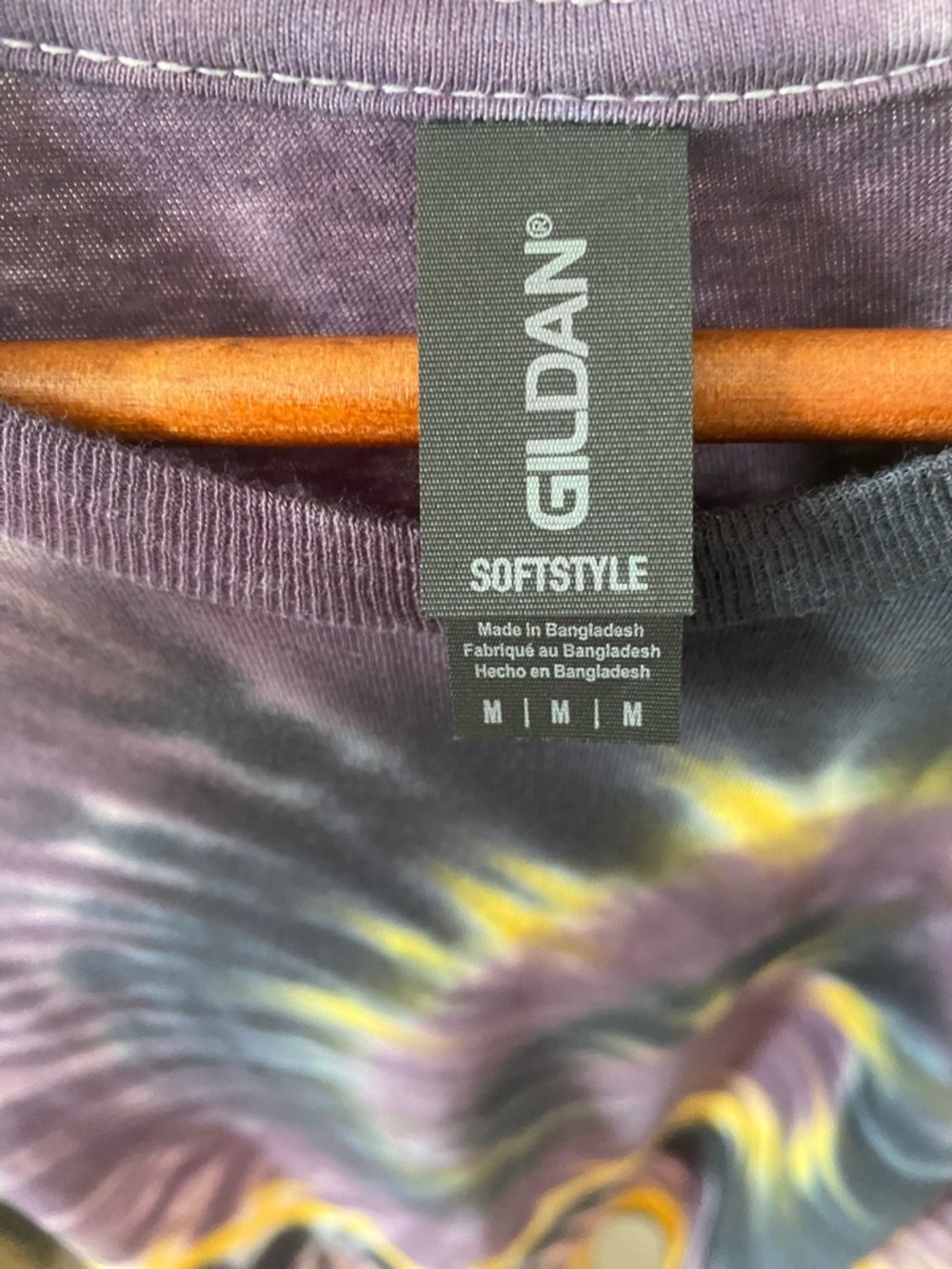 GILDAN SoftStyle Tie Dye Tee Size Medium Boho Festival Casual Unisex T-Shirt - Picture 9 of 11